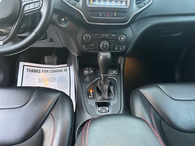 2021 Jeep Cherokee Trailhawk