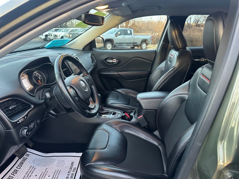 2021 Jeep Cherokee Trailhawk