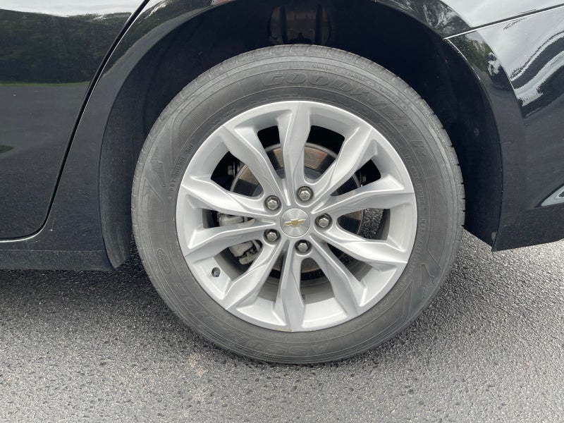 2025 Chevrolet Malibu LT