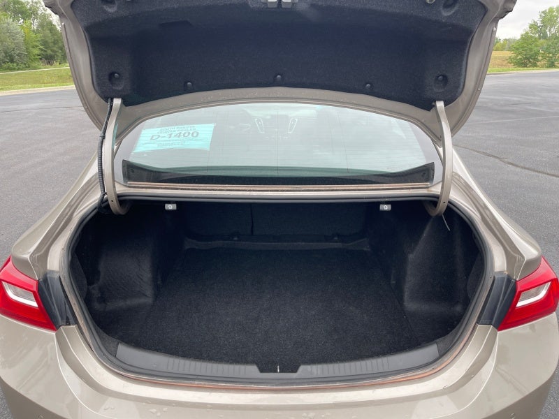 2025 Chevrolet Malibu LT