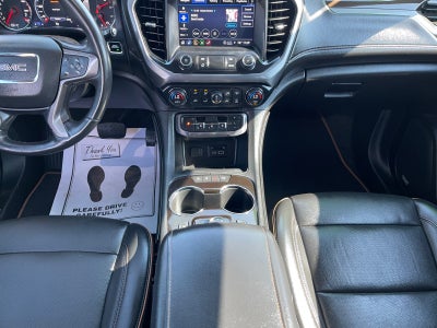 2022 GMC Acadia AT4
