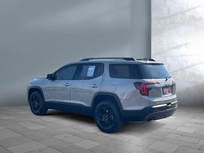 2022 GMC Acadia AT4