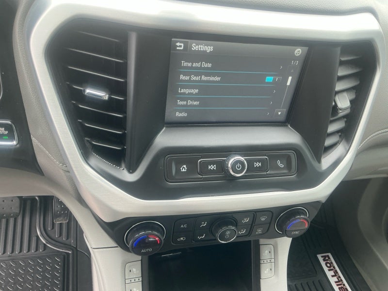 2018 GMC Acadia SLE