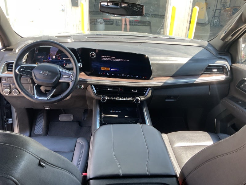 2025 Chevrolet Suburban Z71