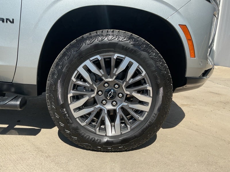 2025 Chevrolet Suburban Z71