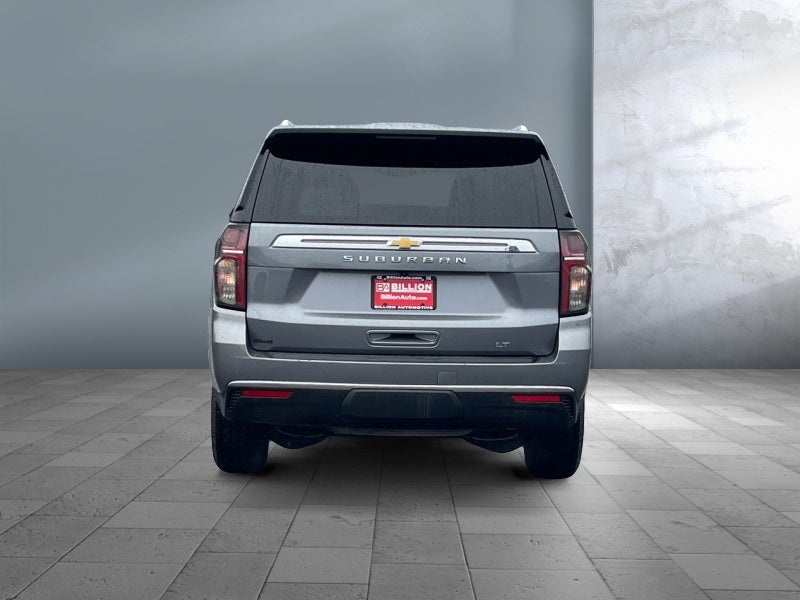 2022 Chevrolet Suburban LT