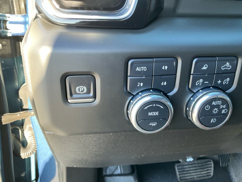 2025 GMC Sierra 3500HD Denali Ultimate