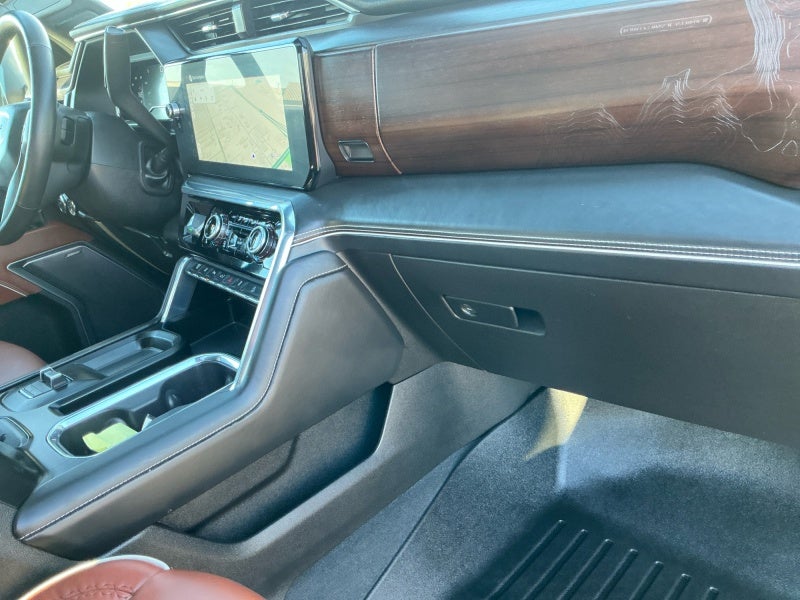 2025 GMC Sierra 3500HD Denali Ultimate