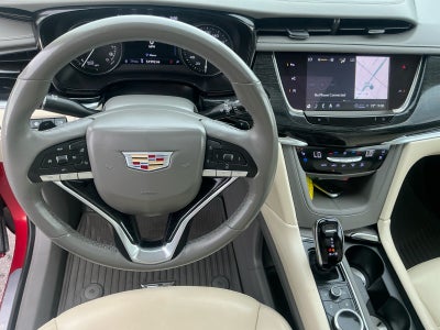 2022 Cadillac XT6 Premium Luxury