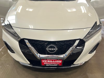2023 Nissan Maxima SV