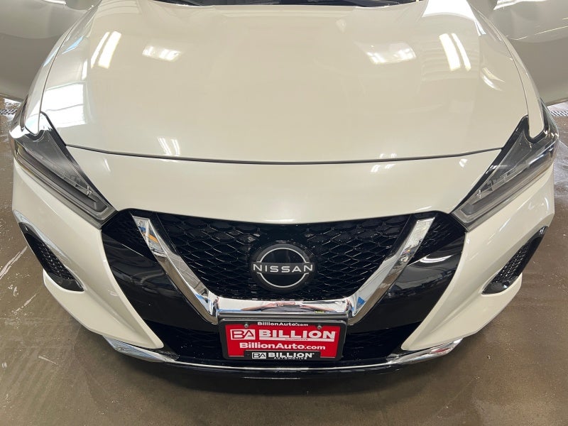 2023 Nissan Maxima SV