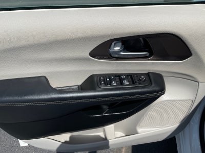 2024 Chrysler Voyager LX
