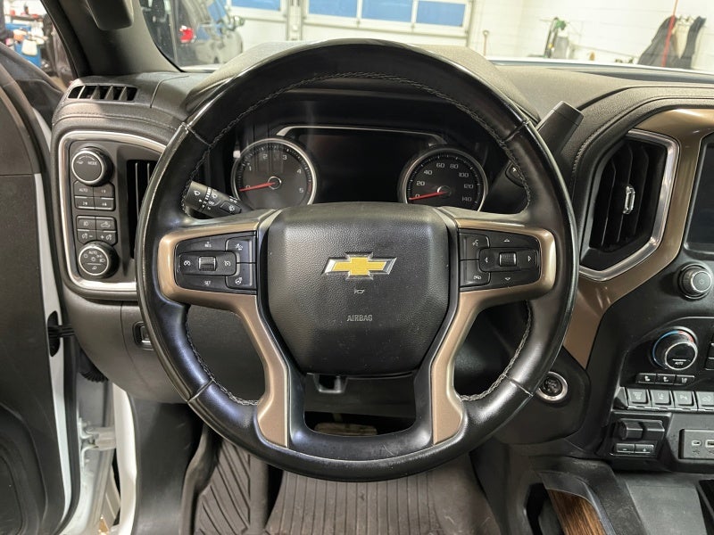 2023 Chevrolet Silverado 3500HD High Country