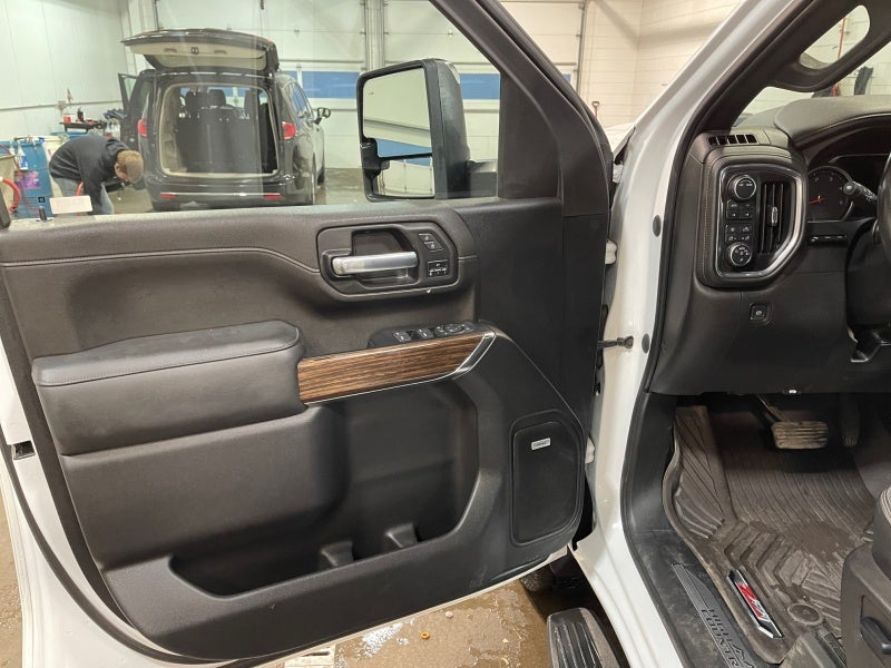 2023 Chevrolet Silverado 3500HD High Country