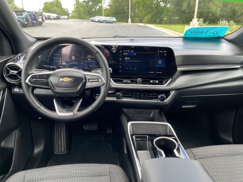 2025 Chevrolet Equinox AWD LT
