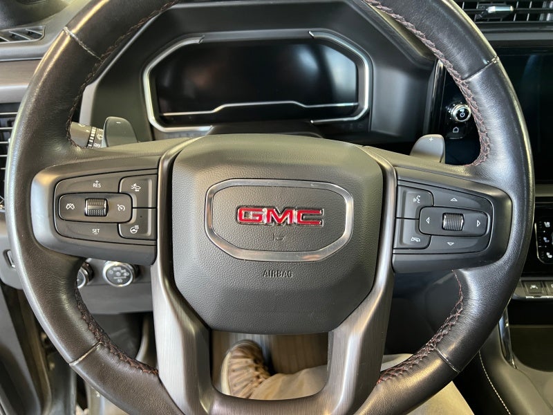 2023 GMC Sierra 1500 AT4X