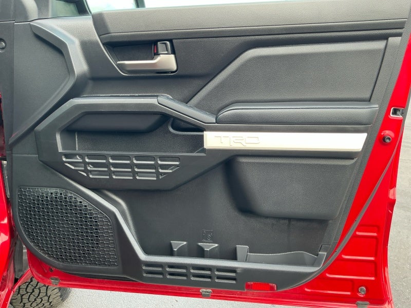 2024 Toyota Tacoma 4WD SR5