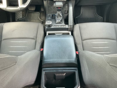 2024 Toyota Tacoma 4WD SR5