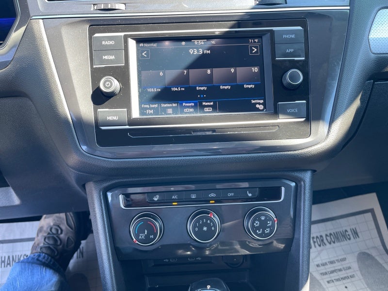 2022 Volkswagen Tiguan S
