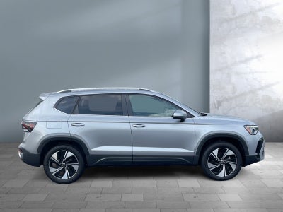 2025 Volkswagen Taos SE