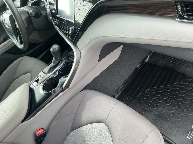 2020 Toyota Camry Hybrid LE