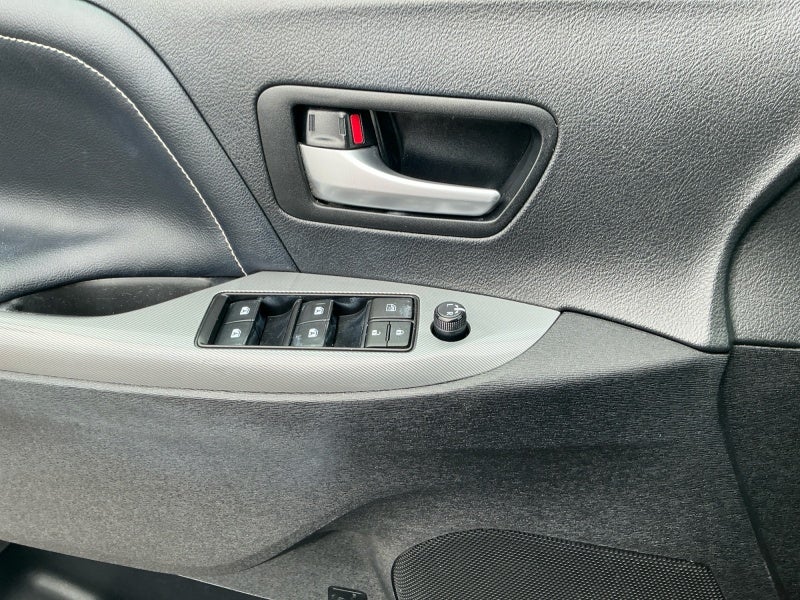 2018 Toyota Sienna SE