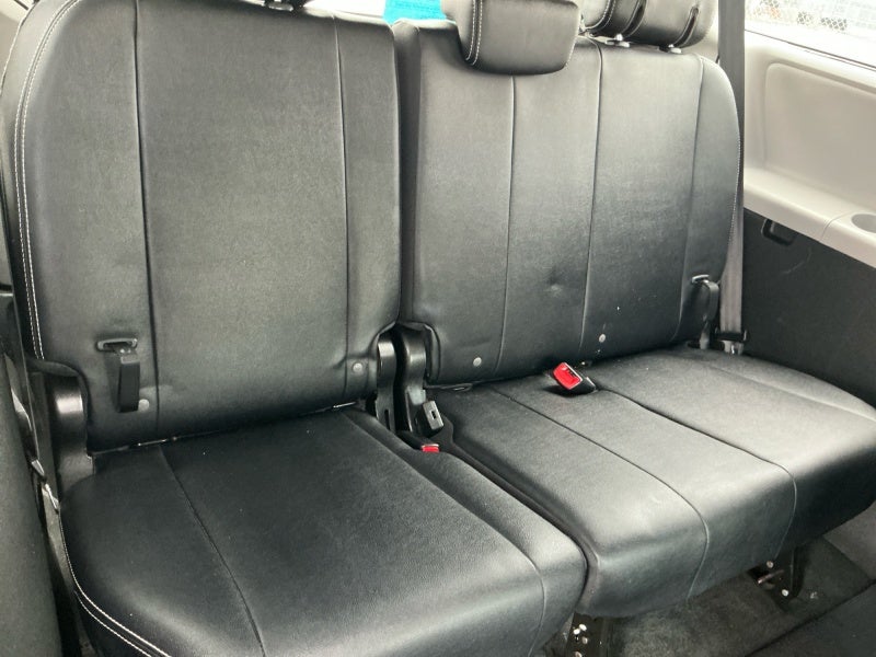 2018 Toyota Sienna SE