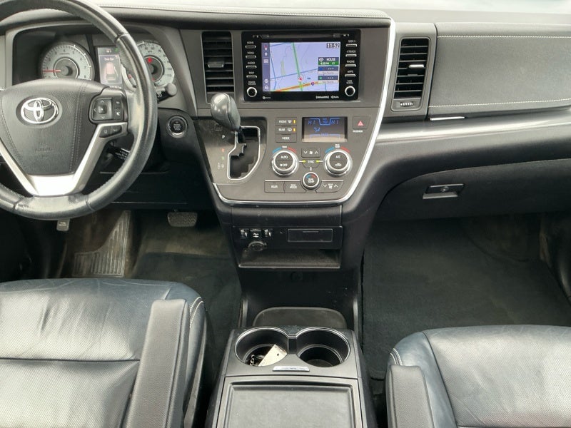 2018 Toyota Sienna SE
