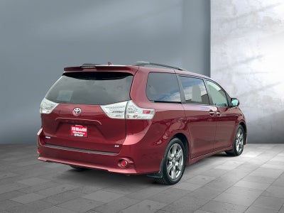 2018 Toyota Sienna SE