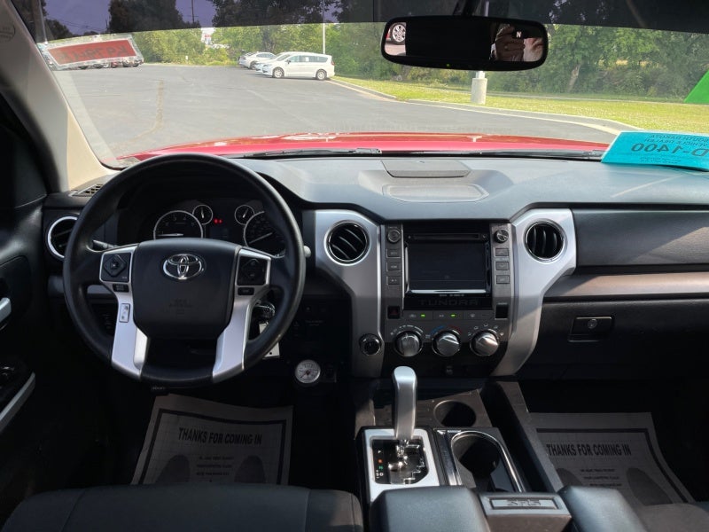 2017 Toyota Tundra 4WD SR5