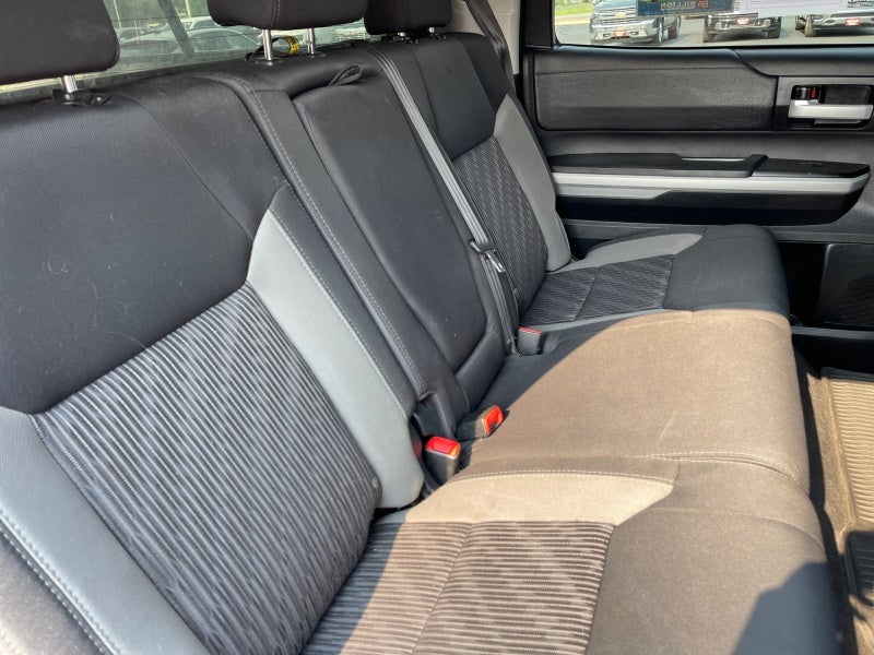 2017 Toyota Tundra 4WD SR5