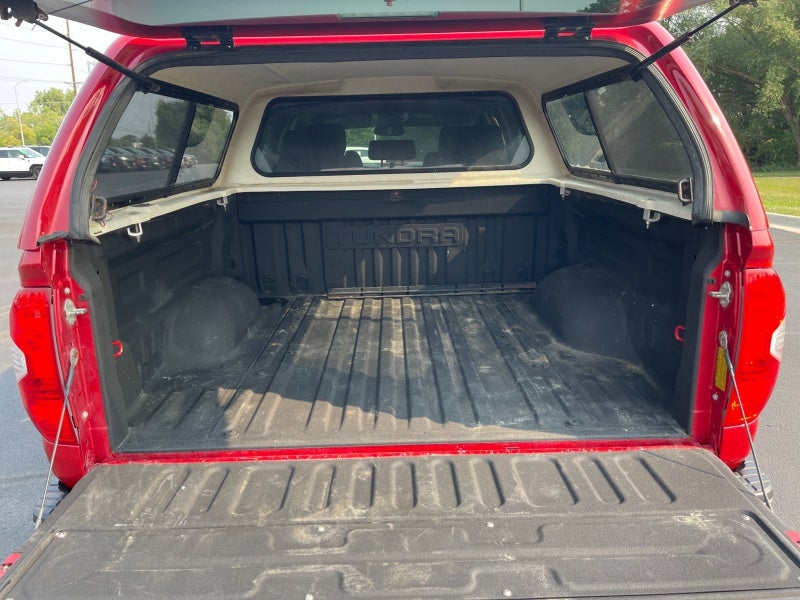 2017 Toyota Tundra 4WD SR5