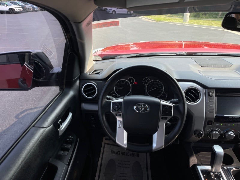 2017 Toyota Tundra 4WD SR5