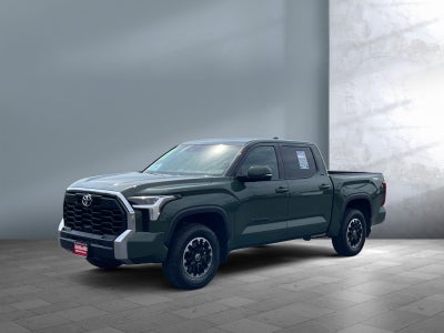2022 Toyota Tundra 4WD SR5