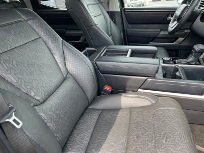 2022 Toyota Tundra 4WD SR5
