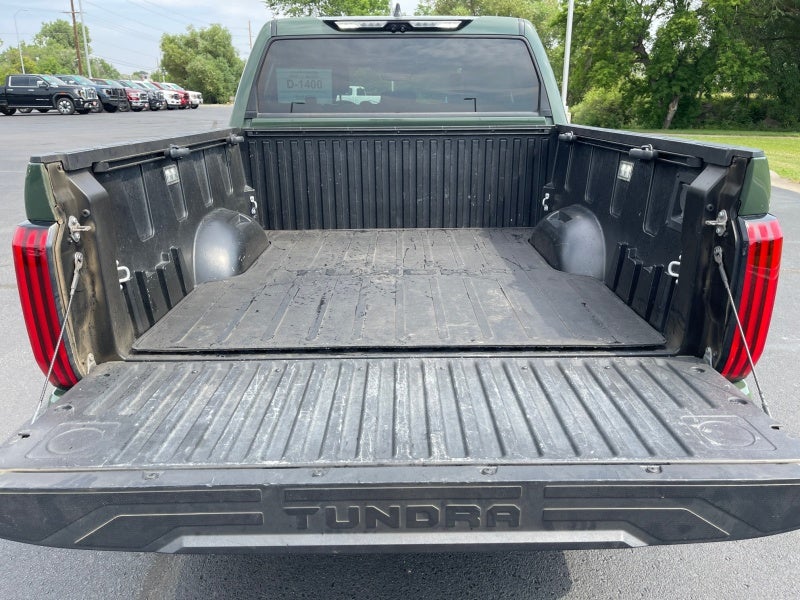 2022 Toyota Tundra 4WD SR5