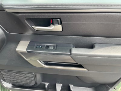 2022 Toyota Tundra 4WD SR5