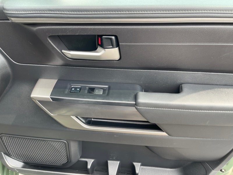 2022 Toyota Tundra 4WD SR5
