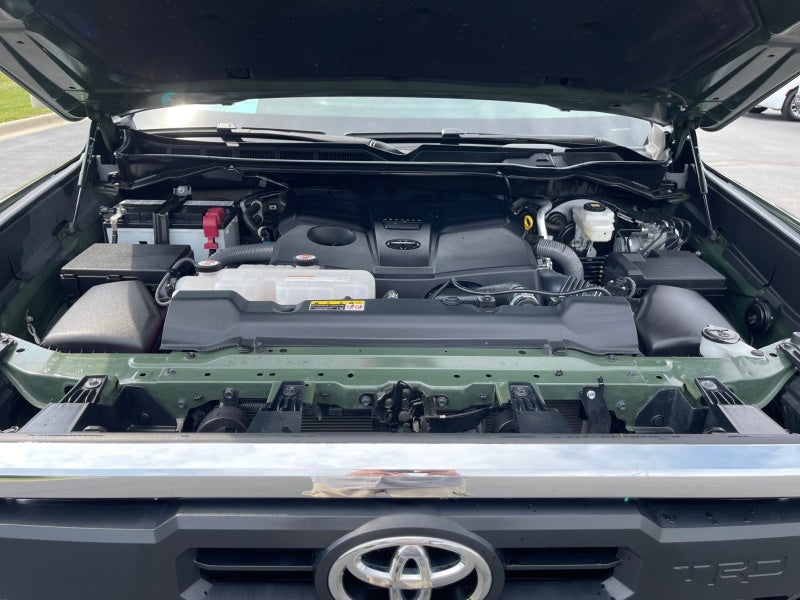 2022 Toyota Tundra 4WD SR5