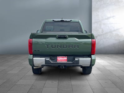 2022 Toyota Tundra 4WD SR5