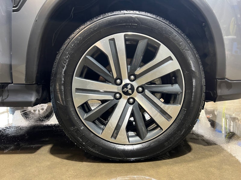 2024 Mitsubishi Outlander Sport ES