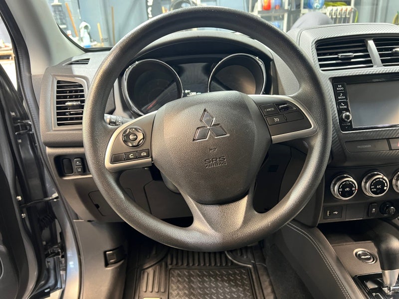 2024 Mitsubishi Outlander Sport ES