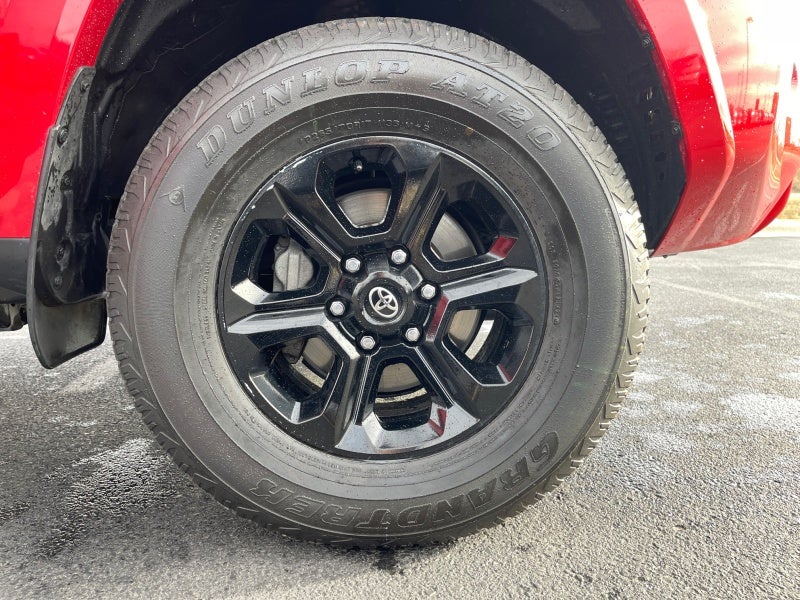 2024 Toyota 4Runner SR5