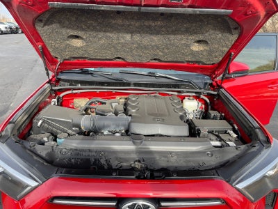 2024 Toyota 4Runner SR5