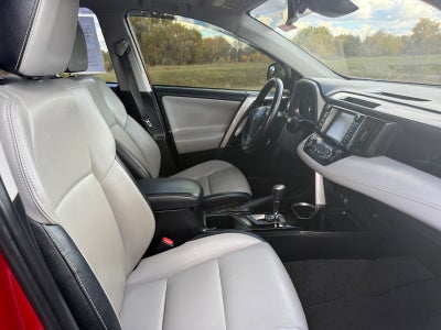 2017 Toyota RAV4 Limited