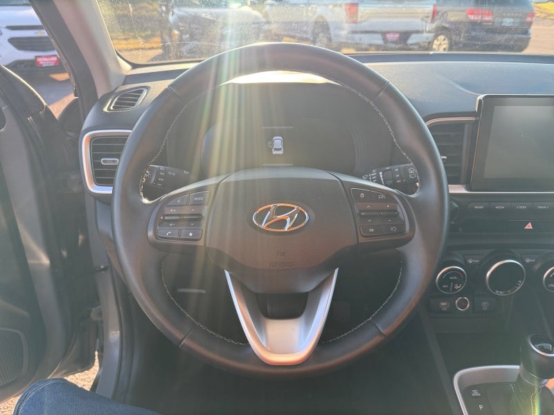 2023 Hyundai Venue SEL