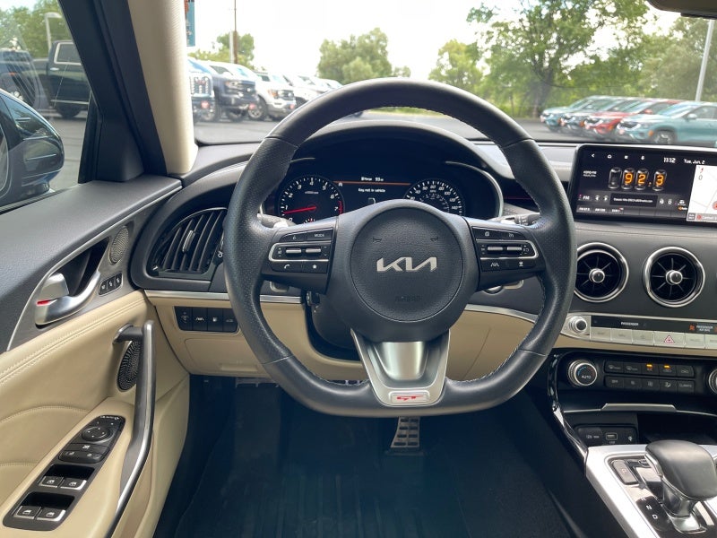 2022 Kia Stinger GT2