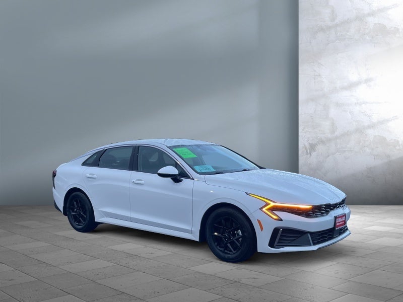2025 Kia K5 LXS
