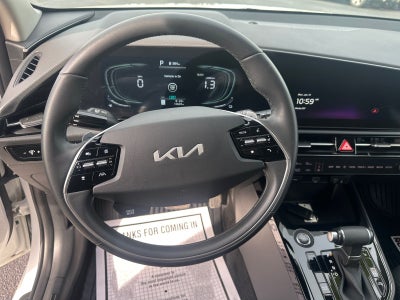 2024 Kia Niro EX