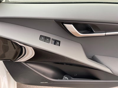2026 Kia Niro SX